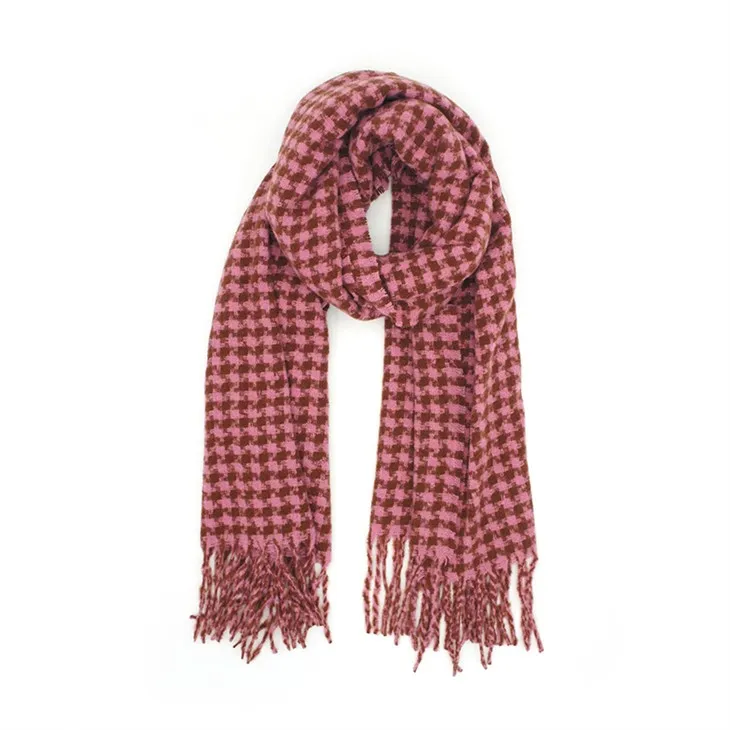 Dlouhý polyesterový šátek